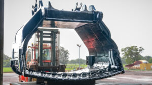 CAT 7495 dipper bucket shell being refurbished at Schlam’s Waroona workshop, showcasing modified DA3 dipper bucket lip design engineered to integrate new ground engaging tools (GET) for improved mining equipment reliability and shovel productivity.